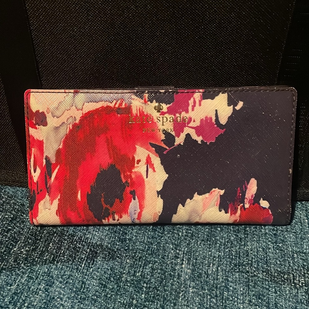 Kate Spade Black Floral Long Wallet Zip Around